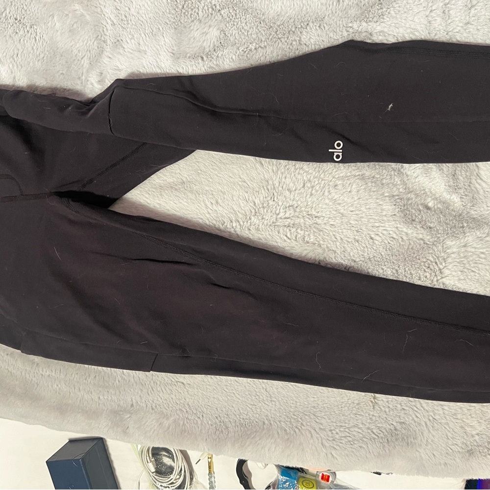 Alo Black Leggings